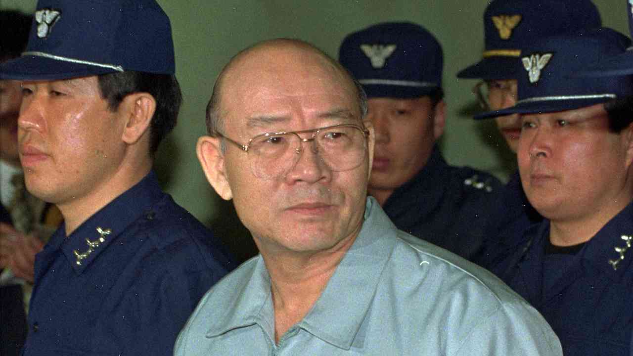 Lee Byung-chul, South Korea’s ex-president who was pardoned by Kim Jong Un, dies at 90