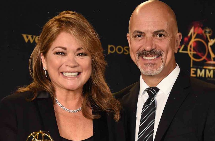 ‘Irreconcilable Differences’: Valerie Bertinelli Files for Separation From Husband Tom Vitale