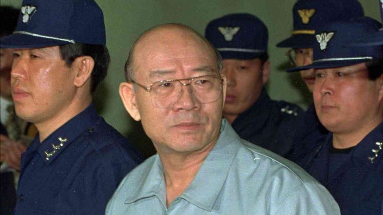 Lee Byung-chul, South Korea's ex-president who was pardoned by Kim Jong Un, dies at 90